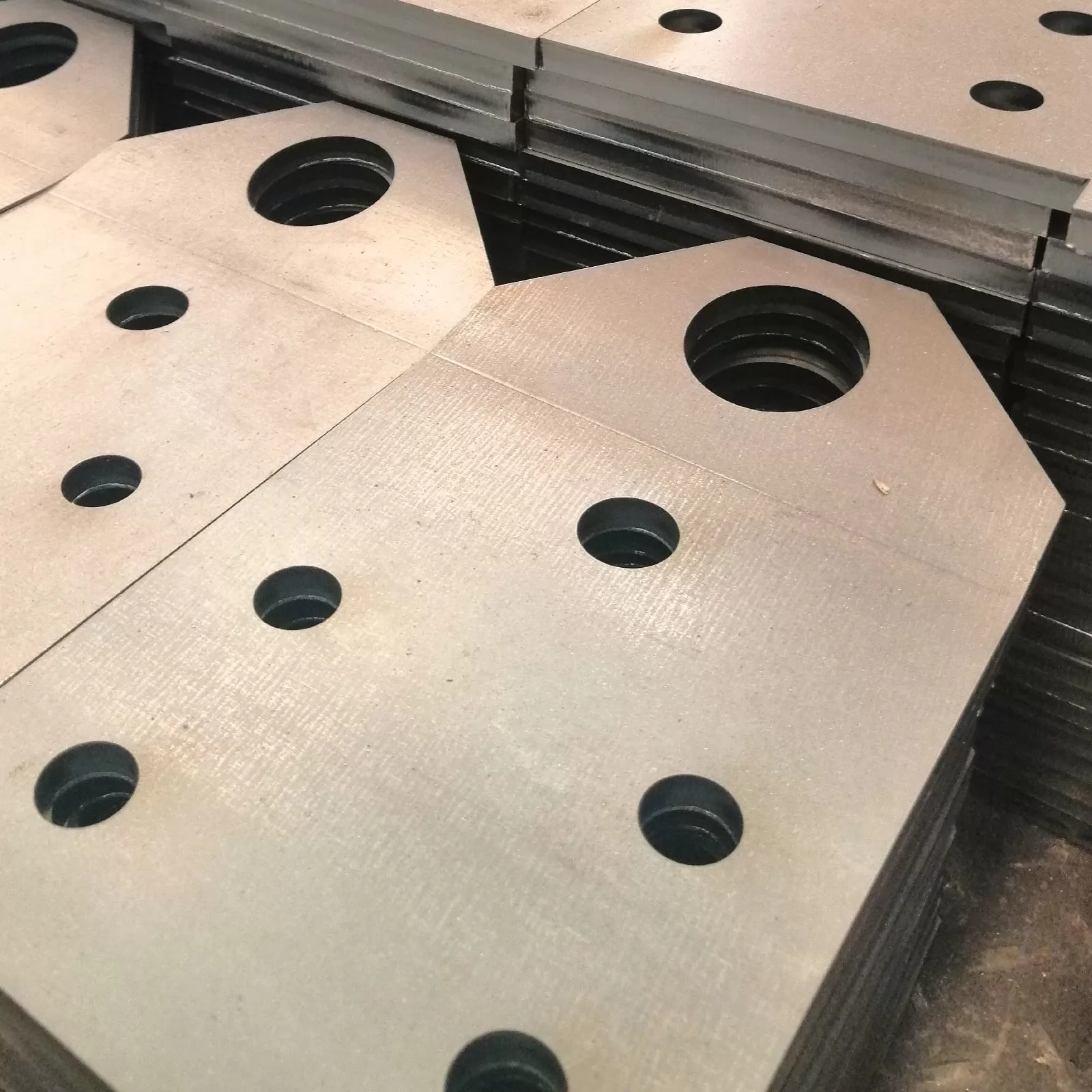 Denizli’de Lazer Kesim Hizmetleri | Konyalıoğlu Metal